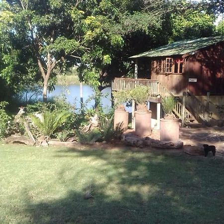 Hippo Retreat & Tiger Fishing 科马蒂普特 外观 照片